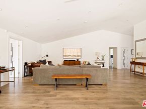 6151 Atoll Avenue, Valley Glen CA 91401