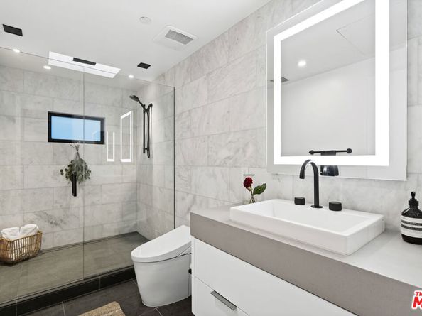 1817 Penmar Avenue, Venice CA 90291