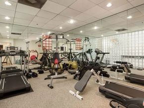 12000 Goshen Avenue 303, Los Angeles CA 90049
