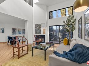 12000 Goshen Avenue 303, Los Angeles CA 90049