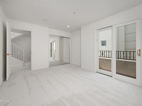 1217 Yale Street 103, Santa Monica CA 90404