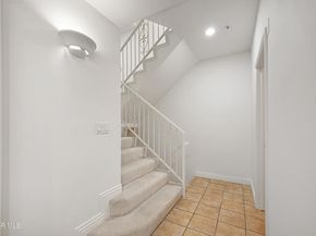 1217 Yale Street 103, Santa Monica CA 90404