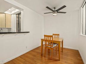 7826 Topanga Canyon Boulevard 103, Canoga Park CA 91304