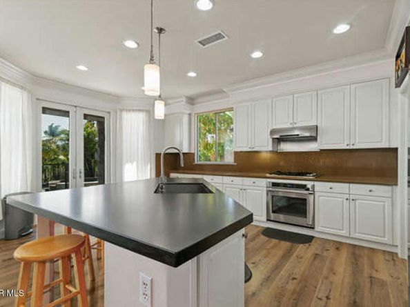 2336 Summerwind Place, Carlsbad CA 92008