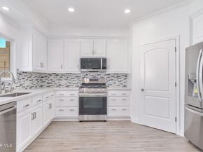 16005 Parthenia Street, North Hills CA 91343
