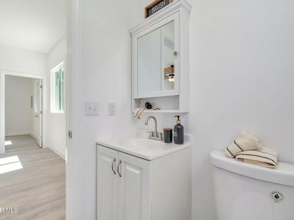 16005 Parthenia Street, North Hills CA 91343