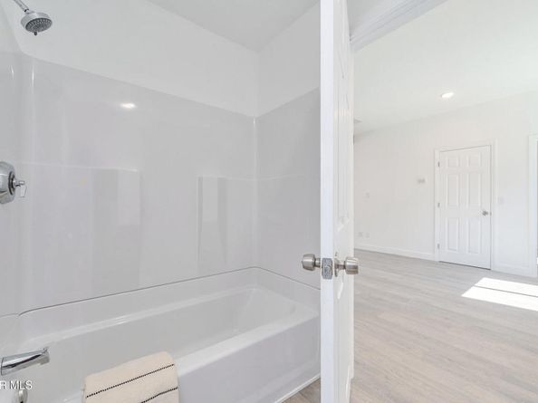 16005 Parthenia Street, North Hills CA 91343