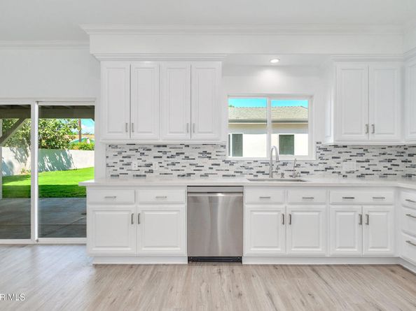 16005 Parthenia Street, North Hills CA 91343