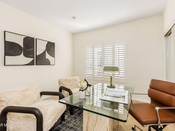 11920 Goshen Avenue 202, Los Angeles CA 90049