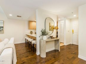 11920 Goshen Avenue 202, Los Angeles CA 90049
