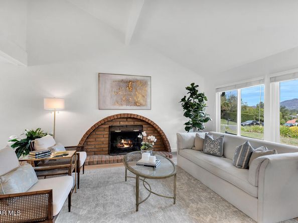 28654 Quaint Street, Agoura Hills CA 91301