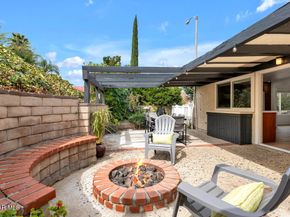 28654 Quaint Street, Agoura Hills CA 91301