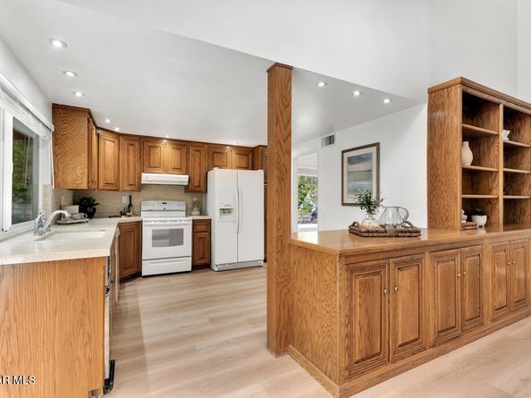 28654 Quaint Street, Agoura Hills CA 91301