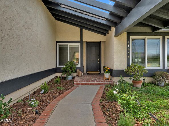 28654 Quaint Street, Agoura Hills CA 91301