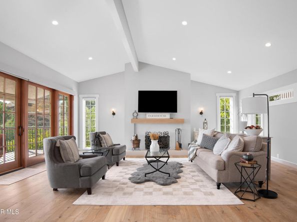 28329 Foothill Drive, Agoura Hills CA 91301