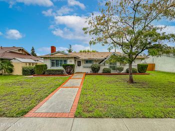 22537 Saticoy Street