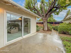22537 Saticoy Street, West Hills CA 91307