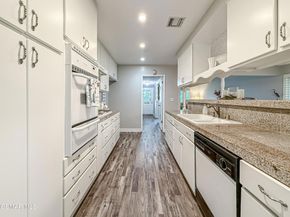 22537 Saticoy Street, West Hills CA 91307