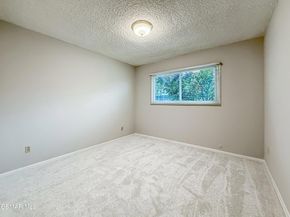 22537 Saticoy Street, West Hills CA 91307