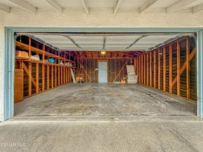 22537 Saticoy Street, West Hills CA 91307