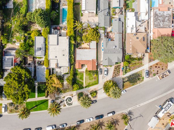 3875 Marcasel Avenue, Los Angeles CA 90066