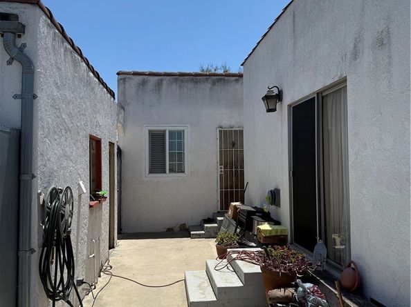 1501 E 63rd Street, Long Beach CA 90805