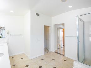 612 S Halliday St, Anaheim CA 92804