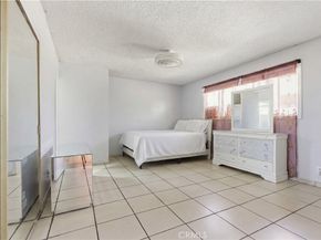 134 S Magnolia 4C, Anaheim CA 92804