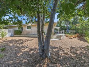 108 Limestone Road, Claremont CA 91711