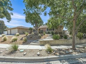 108 Limestone Road, Claremont CA 91711
