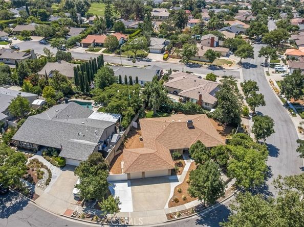 108 Limestone Road, Claremont CA 91711