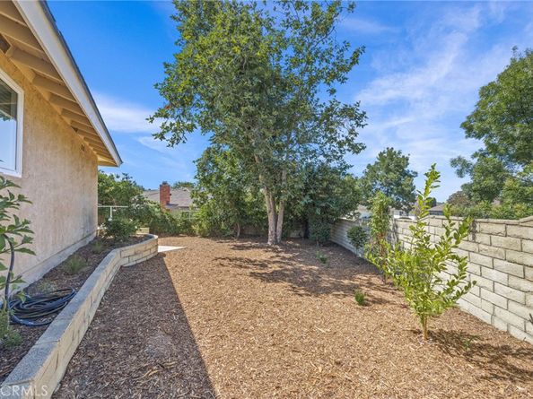 108 Limestone Road, Claremont CA 91711