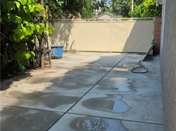 130 Ashbrook Lane, Pomona CA 91766