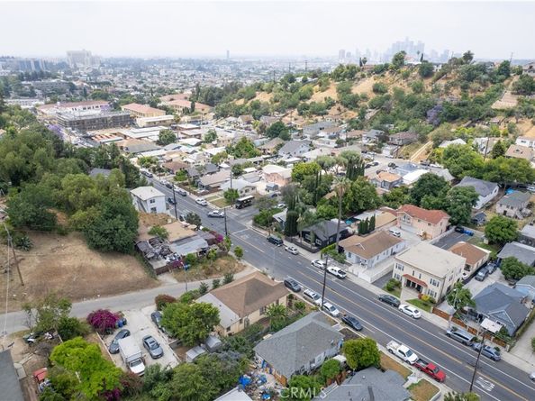 2700 Lincoln Park Avenue, Los Angeles CA 90031