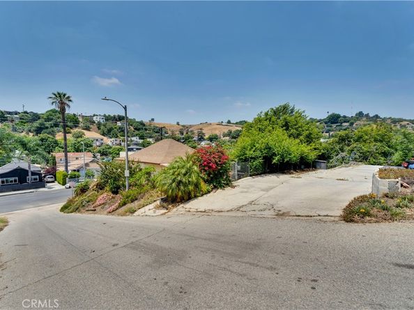 2700 Lincoln Park Avenue, Los Angeles CA 90031