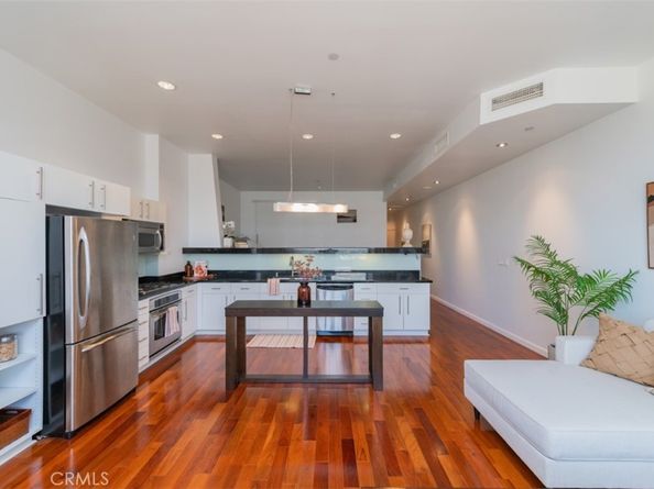 1100 Wilshire Boulevard 2805, Los Angeles CA 90017