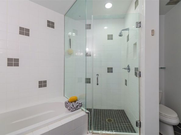 1100 Wilshire Boulevard 2805, Los Angeles CA 90017