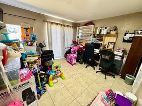 1535 S Towne Avenue, Pomona CA 91766