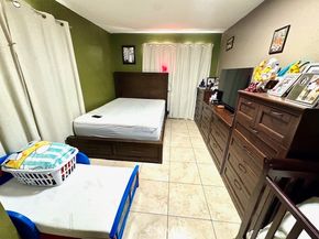1535 S Towne Avenue, Pomona CA 91766
