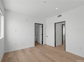 957 Figueroa Terrace 318, Los Angeles CA 90012