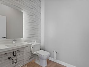 957 Figueroa Terrace 318, Los Angeles CA 90012