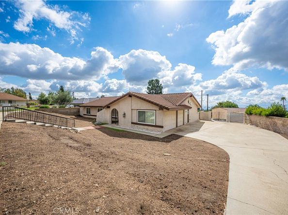 8631 Surrey Lane, Alta Loma CA 91701