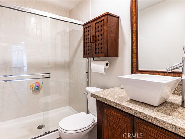 1940 N Highland 26, Hollywood Hills CA 90068