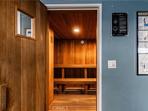 1940 N Highland 26, Hollywood Hills CA 90068