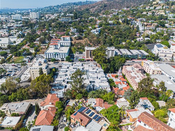 1940 N Highland 26, Hollywood Hills CA 90068