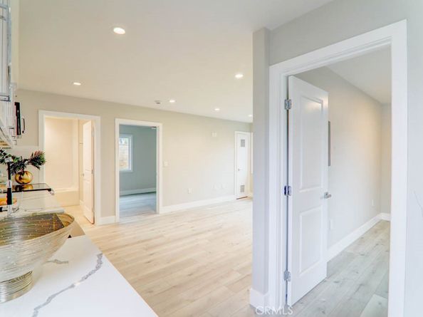 4653 W 137TH Pl, Hawthorne CA 90250