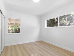 11251 Dronfield, Pacoima CA 91331