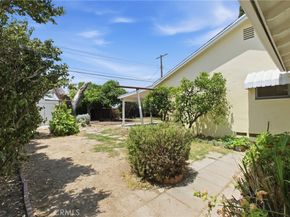 11251 Dronfield, Pacoima CA 91331