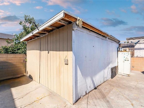 3353 W 135th Street, Hawthorne CA 90250