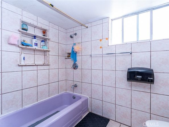 3353 W 135th Street, Hawthorne CA 90250